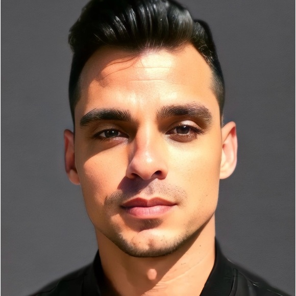 Meet your Posher, Kevin - Picture 7 of 8